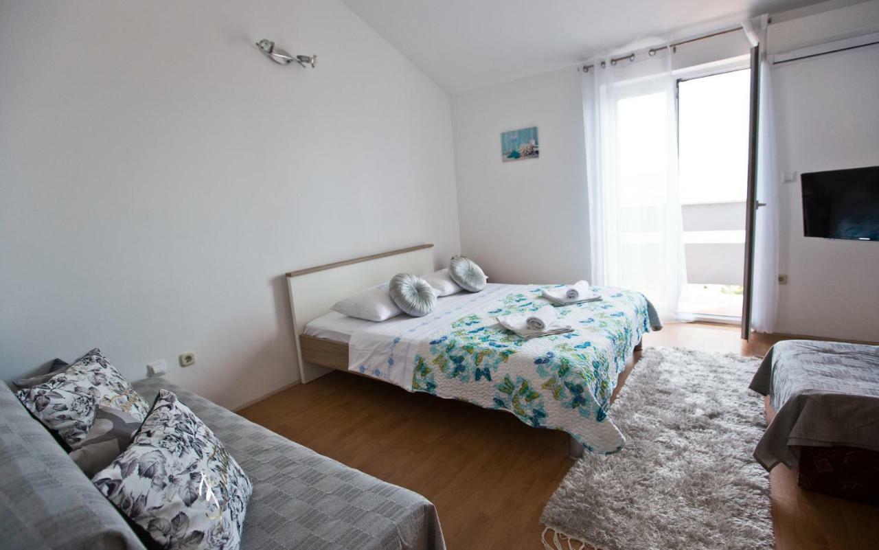 Apartments Rudi 로크바 로고즈니차 외부 사진